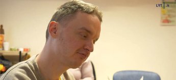 Без работы, жилья и денег. Украинка вместе с сыном выживают в Литве на 100 евро в месяц — фото 1