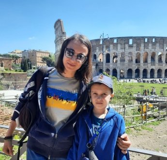 «Самой тяжелой была дорога»: украинка рассказала, как убегала от войны с парализованной матерью и сыном — фото 3