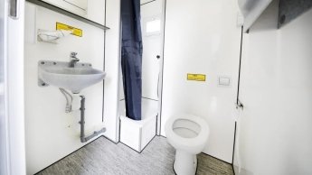 В Гамбурге украинских беженцев будут селить в контейнеры — фото 2