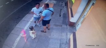 У Польщі на вулиці напали на родину українців з дитиною