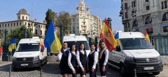 Українці зможуть оформити паспорт та інші документи у Барселоні