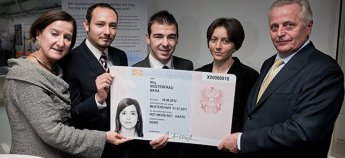 Чим в Австрії відрізняється карта RWR+ від блакитної картки тимчасового захисту