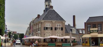 Українці задоволені перебуванням у Нідерландах, але вважають мову складною