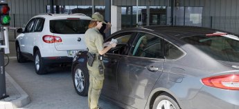 Деяких українських дітей можуть не пропустити до Польщі