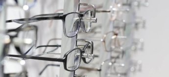 Як безкоштовно отримати окуляри у Австрії