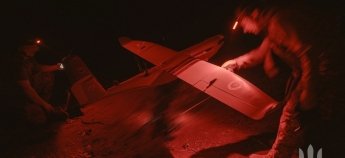 Воїни 9 ОБР СБС готують дрон до виліту
