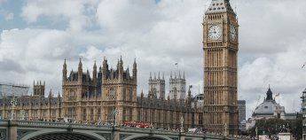 Британія допоможе українським біженцям вивчити англійську та знайти роботу