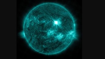 Спалах на Сонці 30 червня 2026 року