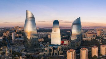 В Азербайджані також є біженці з України