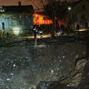 Вирва в Києві після вибуху ракети РФ
