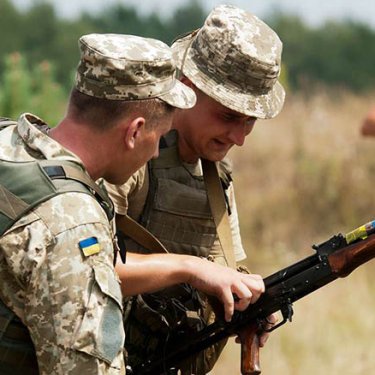 Швейцарцям, які воюють у ЗСУ, вдома загрожують кримінальні справи