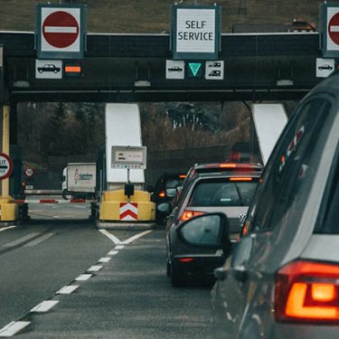 Наступного року плата за проїзд чеськими автомагістралями має зрости