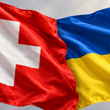 Флаги Украины и Швейцарии