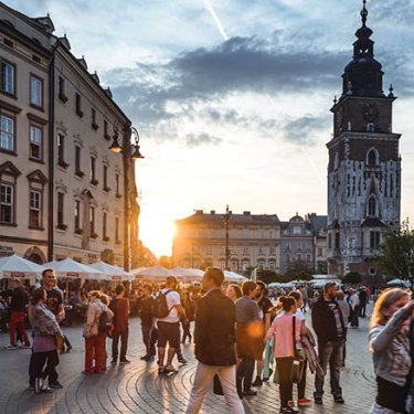 Працівники в Польщі отримають додатковий вихідний