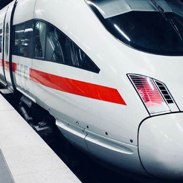 Deutsche Bahn предлагает рабочие места для украинцев