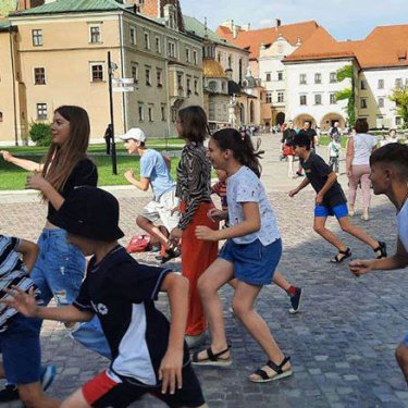 В Варшаве можно записать ребенка в летний лагерь