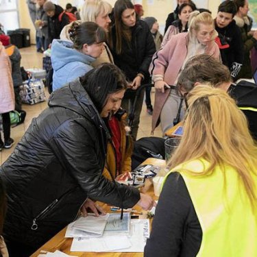 У Німеччині двох “волонтерів” підозрюють у привласненні допомоги для України