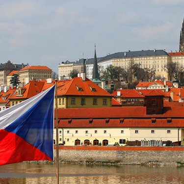 В Чехії спеціальний сайт не встигає обробляти запити українців, які хочуть продовжити візу