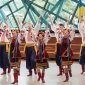 Танцювальний колектив з України на сцені